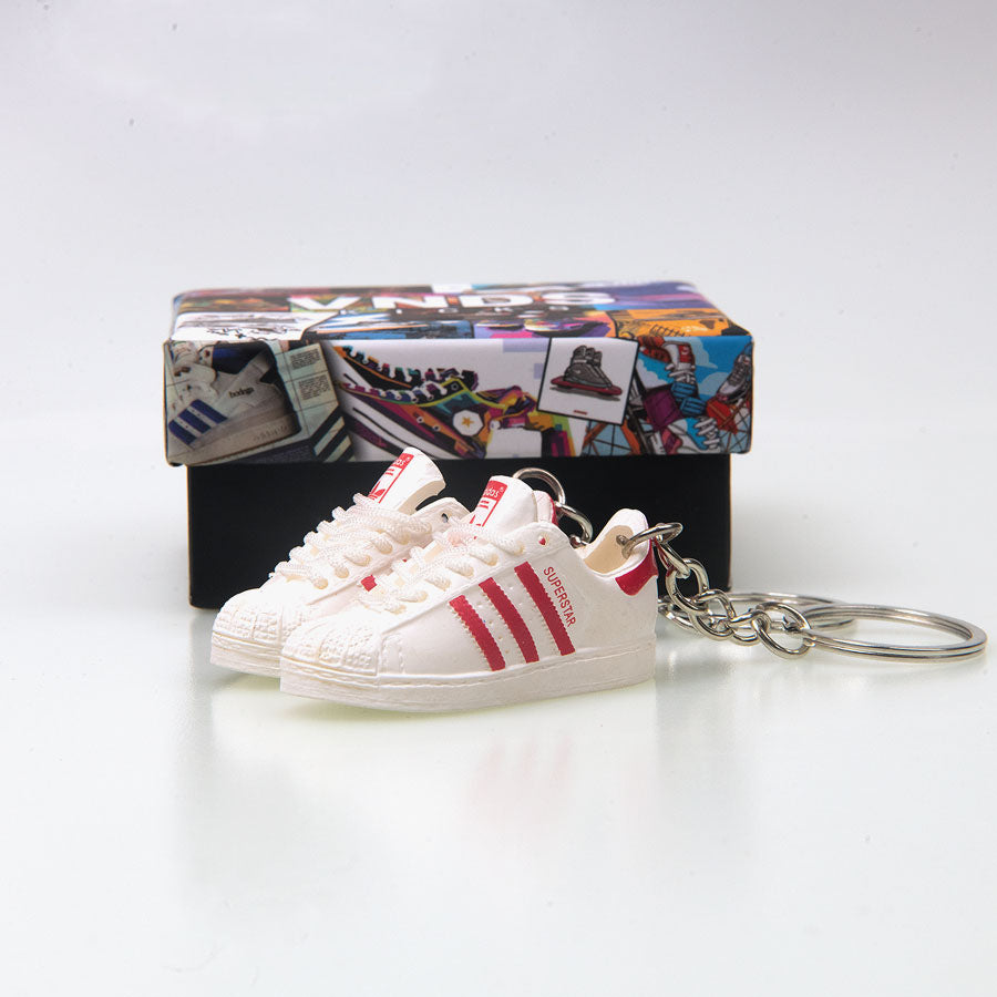 Adidas "Superstar" Valentine's Day