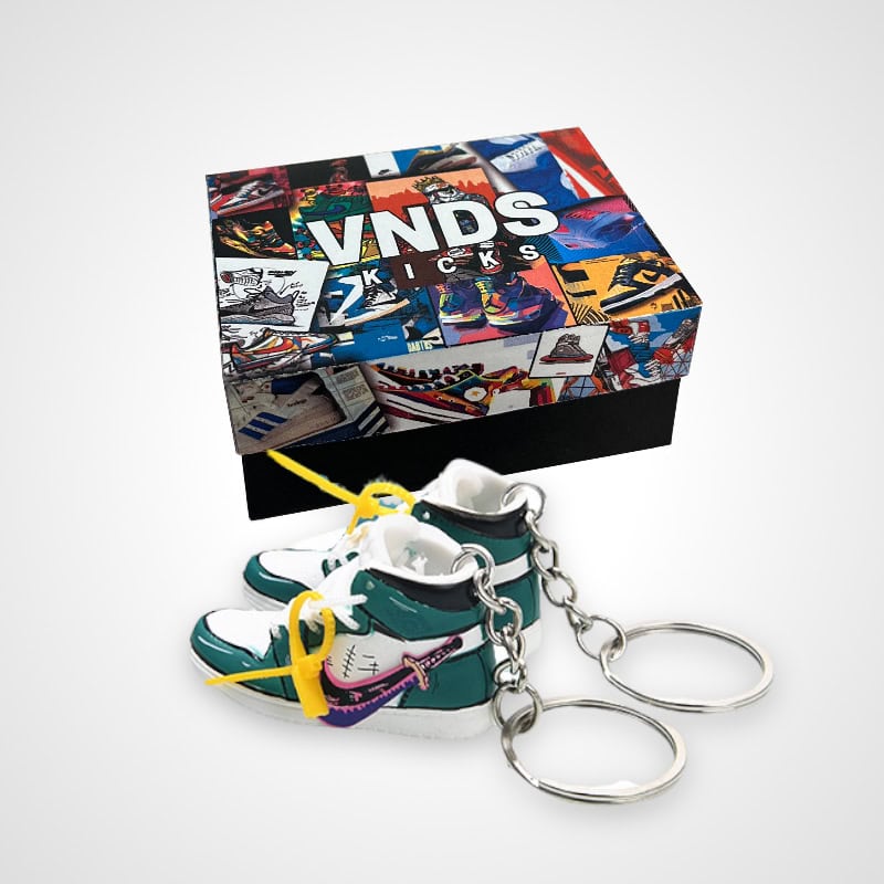 AJ 1 Off-White x "Zoro" One Piece Cartoon - Sneakers 3D Keychain