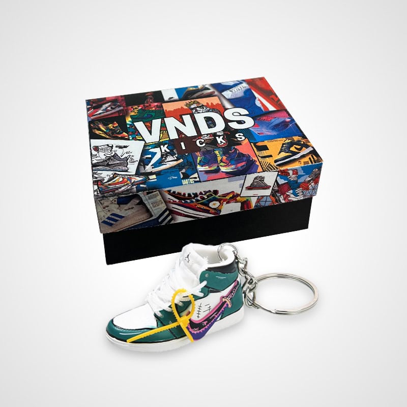 AJ 1 Off-White x "Zoro" One Piece Cartoon - Sneakers 3D Keychain