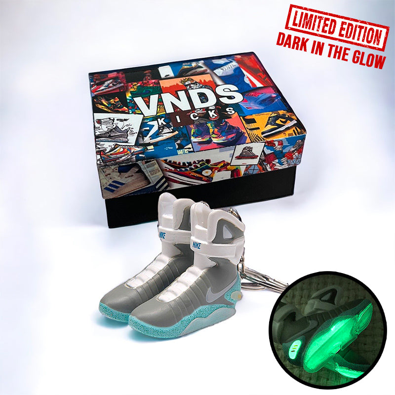 teller hier betreden Air Mag "Back to the Future" - Sneakers 3D Keychain – VNDS Kicks