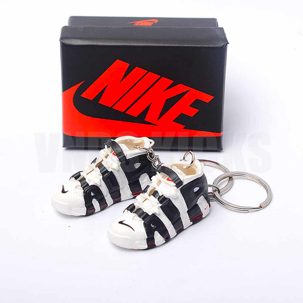 "Uptempo 96 University" White  - Sneakers 3D Keychain