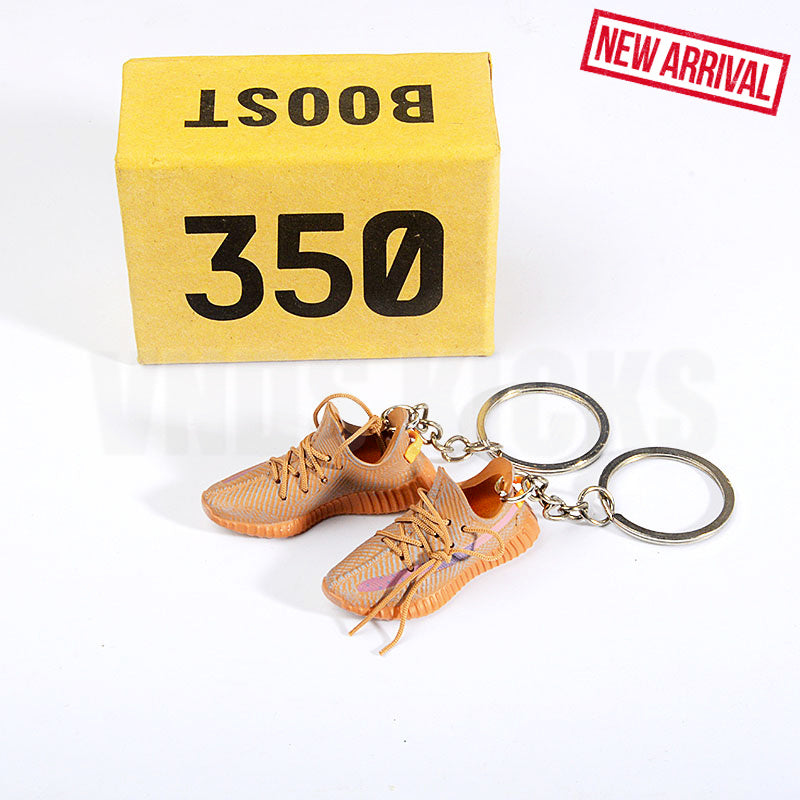 Yeezy 350 Boost V2 "Clay"  - Sneakers 3D Keychain