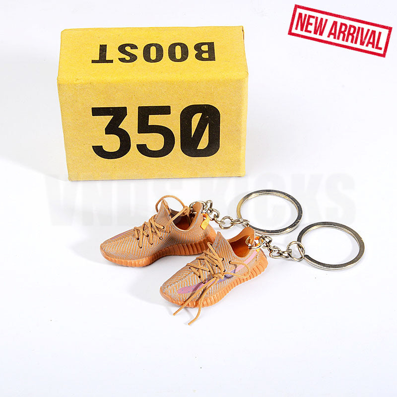 Adidas fashion yeezy keychain